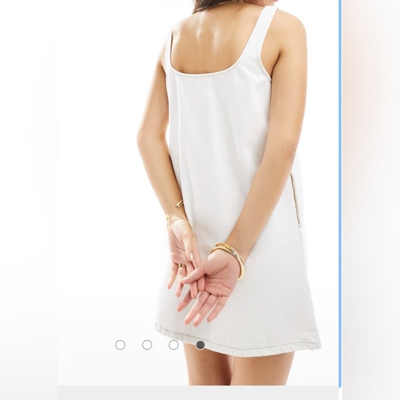 Cotton On Classic Vintage White Garment - Picture 5 of 8